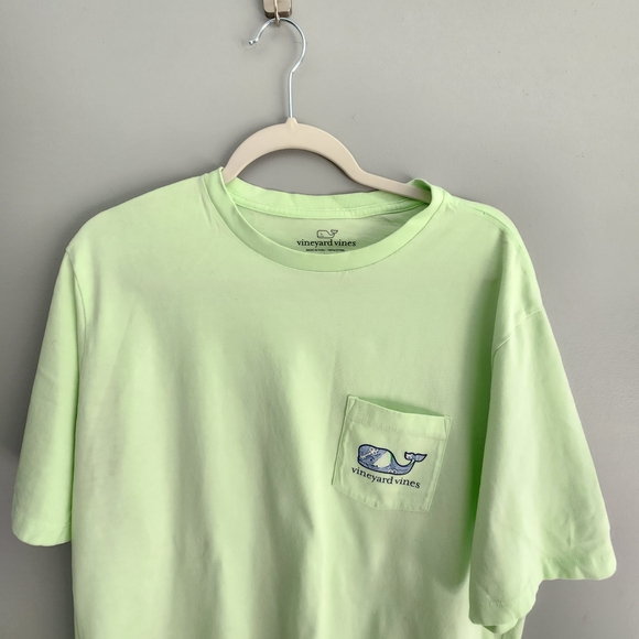 Vineyard Vines Light Green Key Lime Whale T-Shirt 100% Cotton Size L - Picture 4 of 12